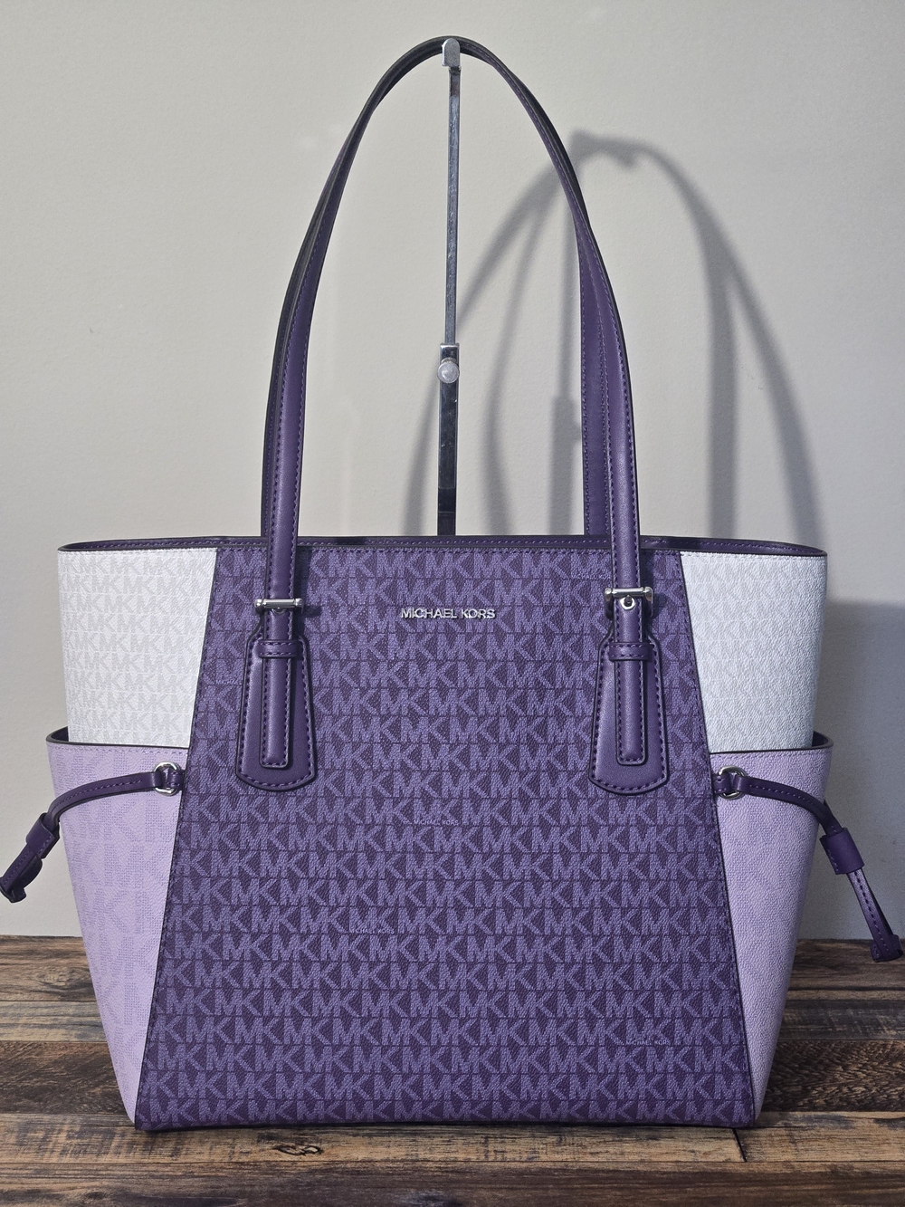 Michael Kors Voyager Colorblock Tote